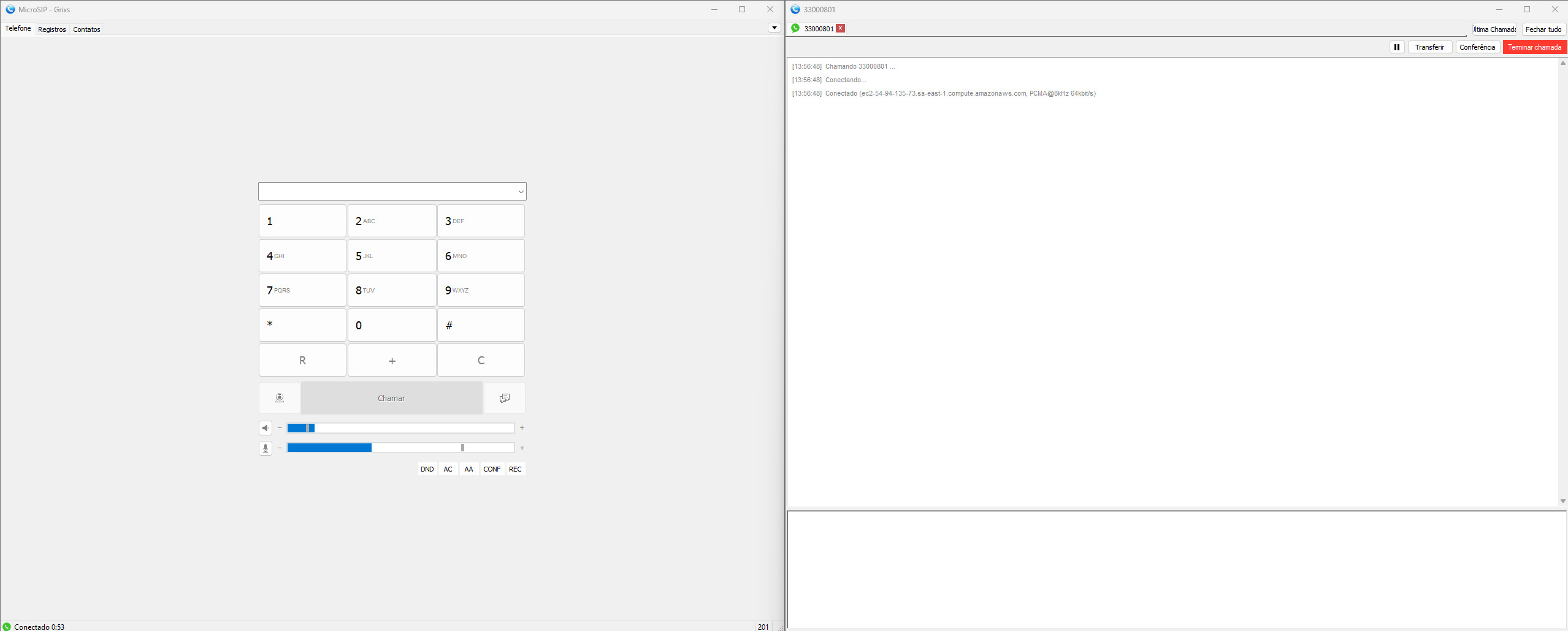 Equipamentos de telefonia IP em rack de TI