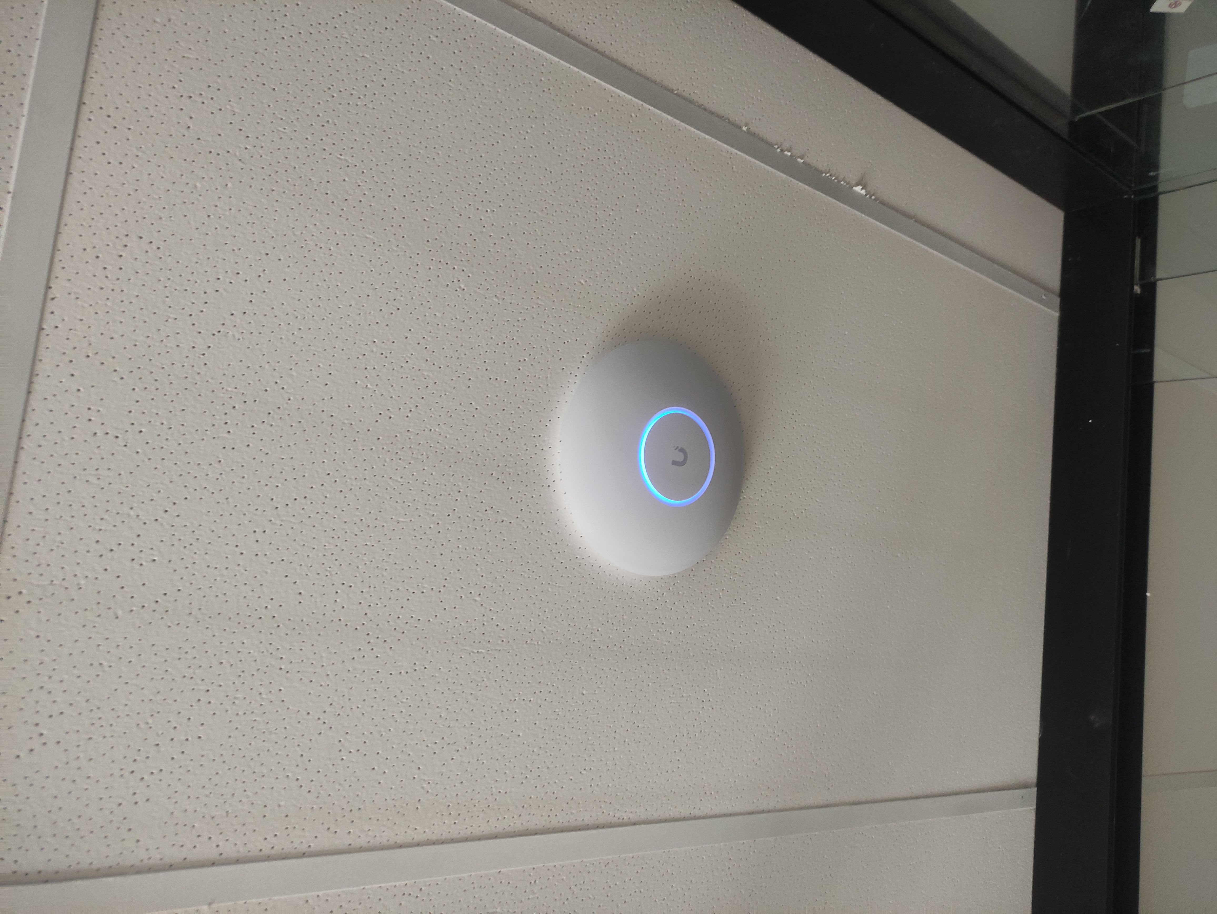 Análise e otimização de cobertura Wi-Fi